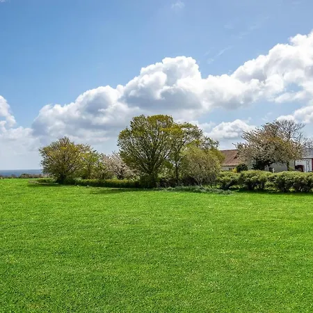 Дом отдыха Cozy In With Kitchen Сванеке